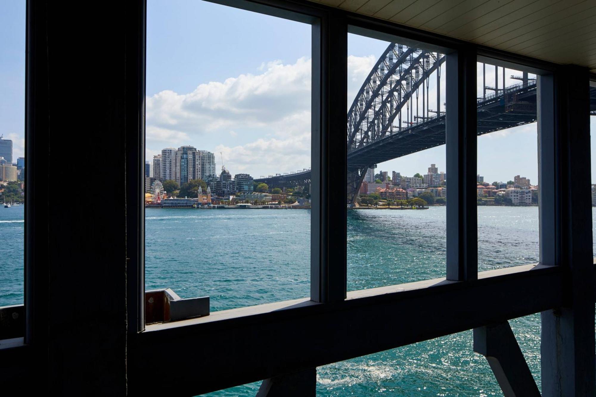 Pier One Sydney Harbour, Autograph Collection Hotel Exterior foto View from the ferry