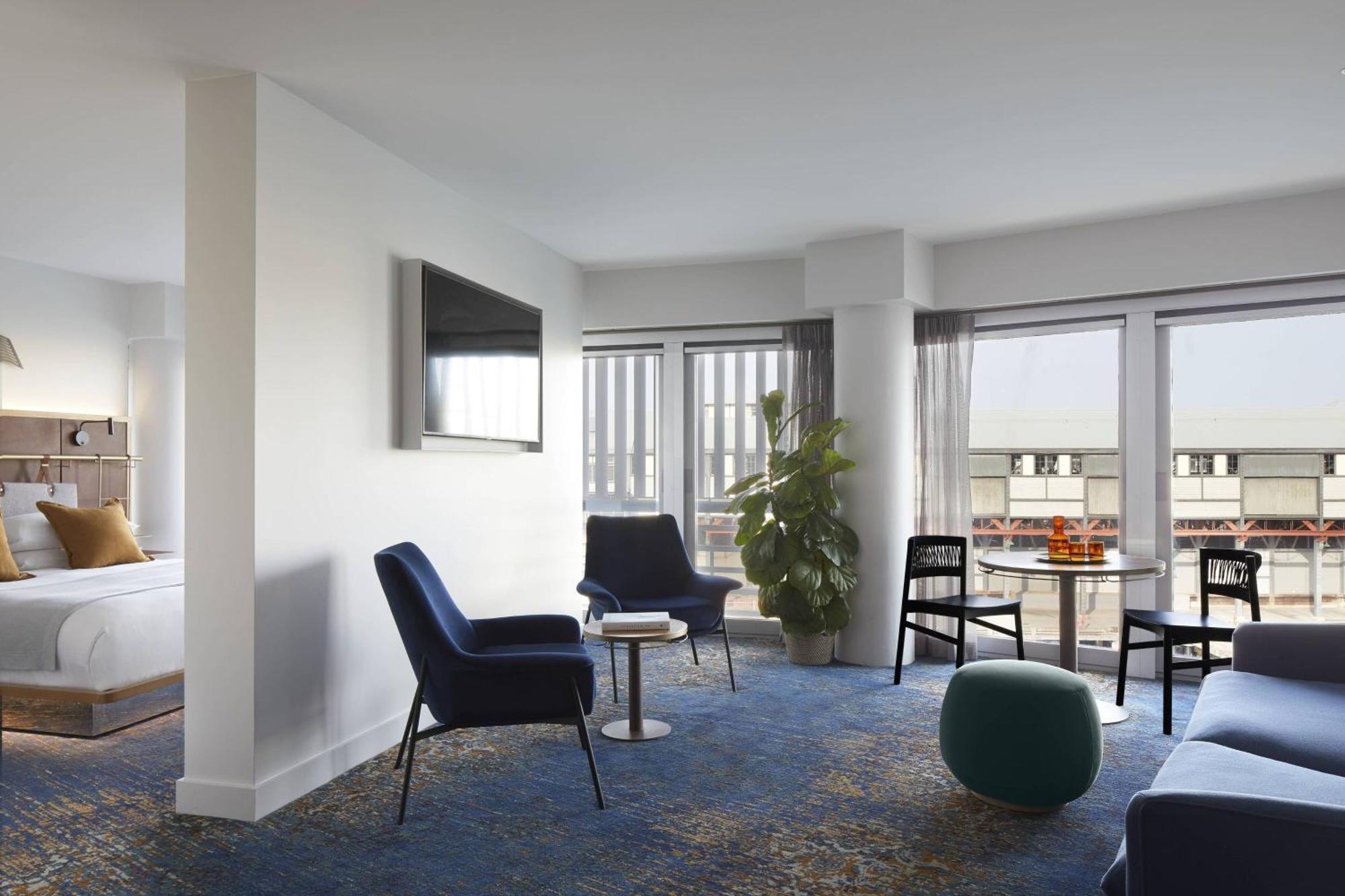 Pier One Sydney Harbour, Autograph Collection Hotel Exterior foto A suite at the hotel