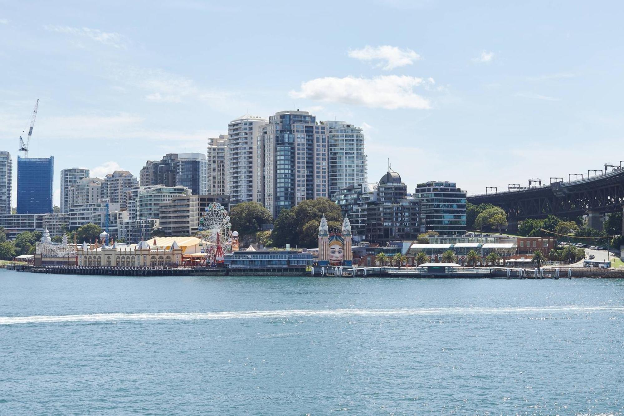Pier One Sydney Harbour, Autograph Collection Hotel Exterior foto The Marina district